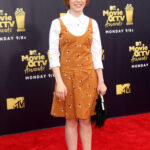 Sophia Lillis Instagram - Thanks to @gabriellangenbrunner for dressing me for the @mtvmovieaward! Thanks @emporioarmani x @giorgioarmani for the dress, and to @blondiemua for hair and makeup. Special thanks to @swarovski @kukkajewelry @katespadeny and @stuartweitzman!