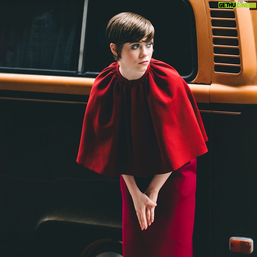 Sophia Lillis - 392K Likes - My interview with @storyandrain is out now! Thanks so much for having me! Link in bio.
Photography by @kat_in_nyc
Hair by @peterbutlerhair
Styling by @annakatsanis
Makeup by @nikimnray