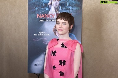 Sophia Lillis Instagram - Had so much fun at the #NancyDrew premiere yesterday! So great to see everyone and I’m so excited for you all to see it on March 15! Dress by @rodarte Shoes by @miumiu Earrings by @apmmonaco Styling by @chrishoran20 Hair and makeup by @blondiemua