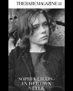 Sophia Lillis Instagram - My In Her Own Style diary with @the.baremag is live now! Featuring even more pictures of me looking pensive in Maine. Link in bio.

@the.baremag
@tina_turnbow
@amazonprimevideo
📸: @cmellevold
hair and makeup: my mom
