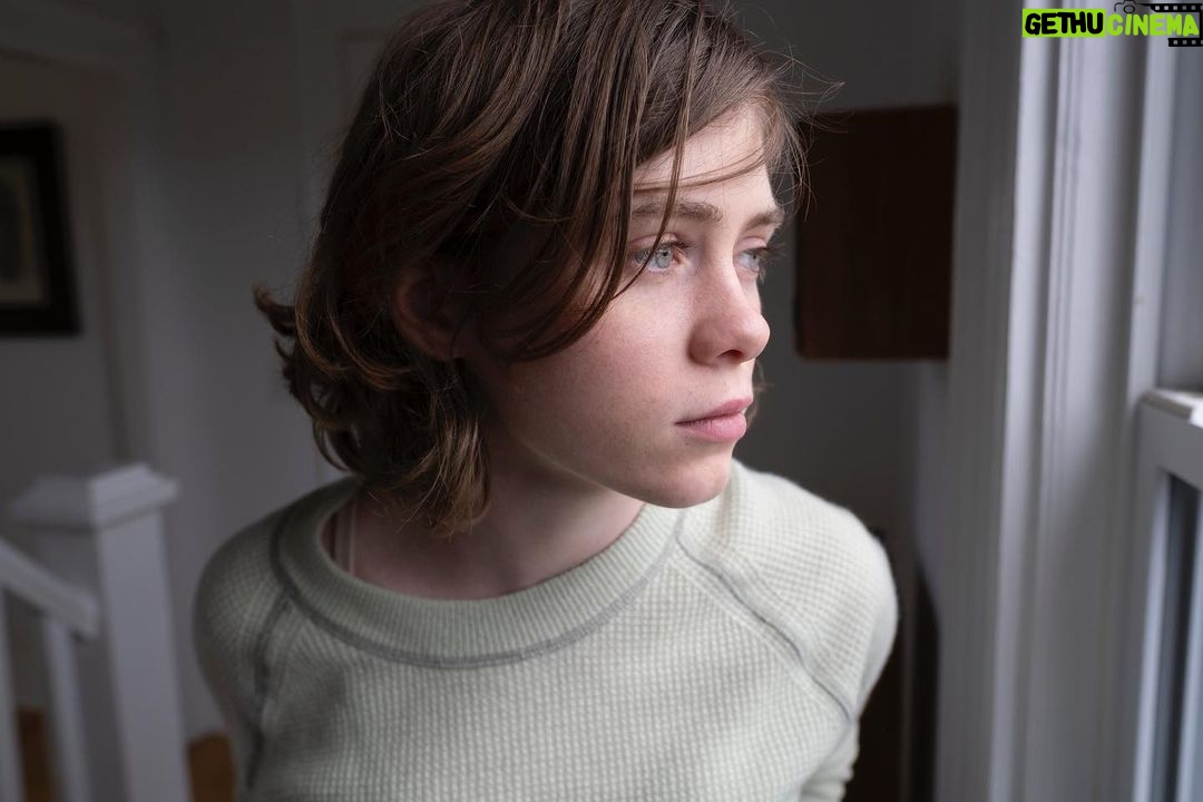 Sophia Lillis - 539.7K Likes - Me, a boat, and some rocks in Maine. Thanks @cmellevold for capturing these profoundly special moments for @amazonprimevideo