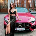 Sophie Choudry Instagram - Girls and their toys😉❤️‍🔥 🚘 #sundayvibes #Lips @bigboytoyz_india #trending #sophiechoudry #mercedesbenz #mercedes #sportscar 📸 @aniketsritava @denyrajput