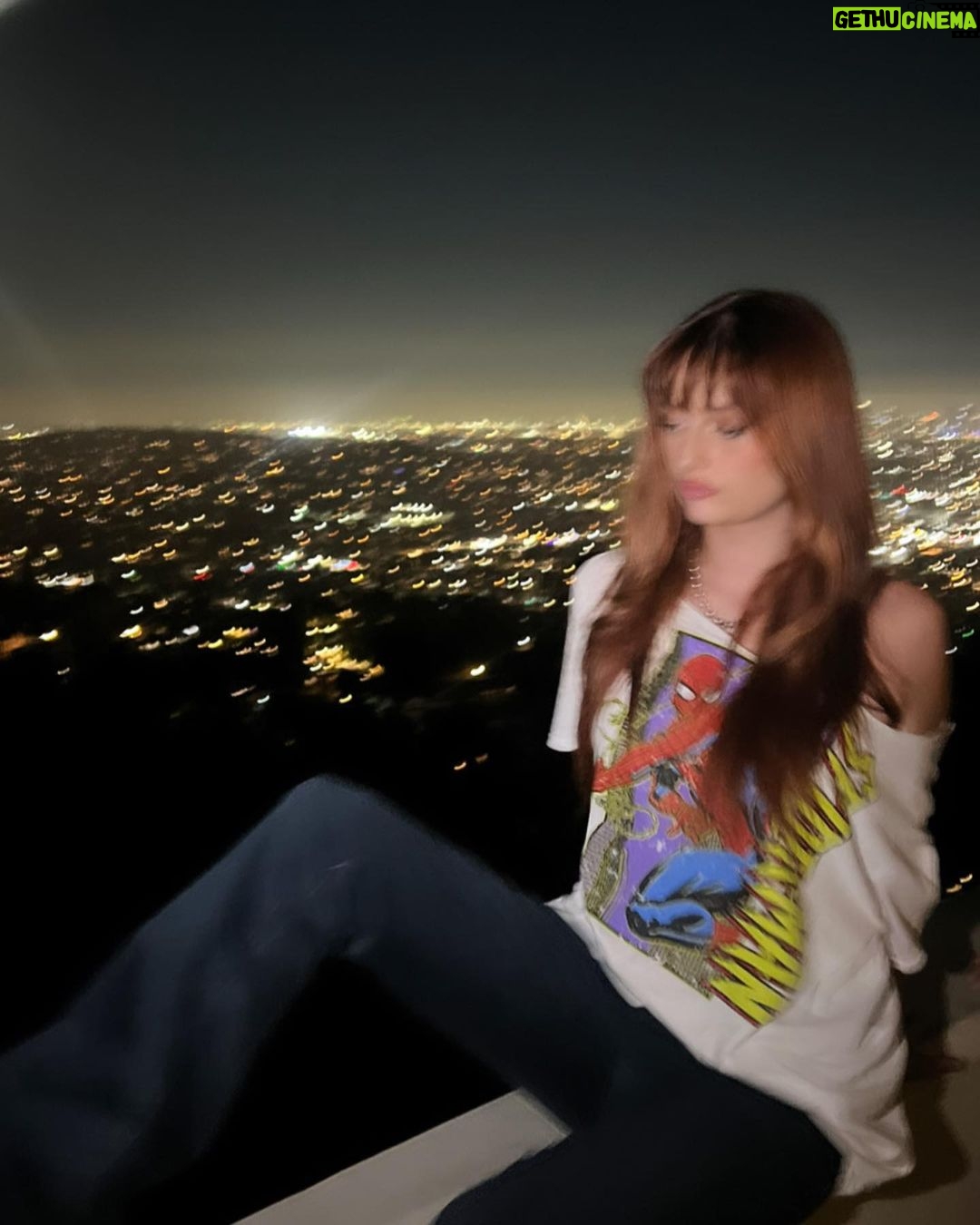 Sophie Fergi Instagram - ✨🤍🌑 Griffith Observatory