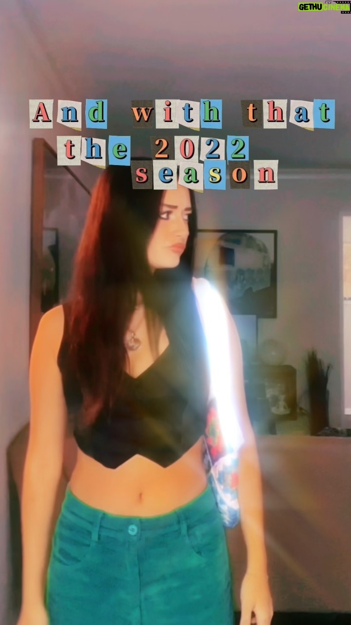 Sophie Fergi - 5.5K Likes - HAPPY NEW YEAR!!! 2022 had its up and downs but I'm so grateful for my supporters, friends, and family!!❤️ SEE YA IN 2023 🥳 #reelsinstagram #reels #reelsvideo #reelsviral