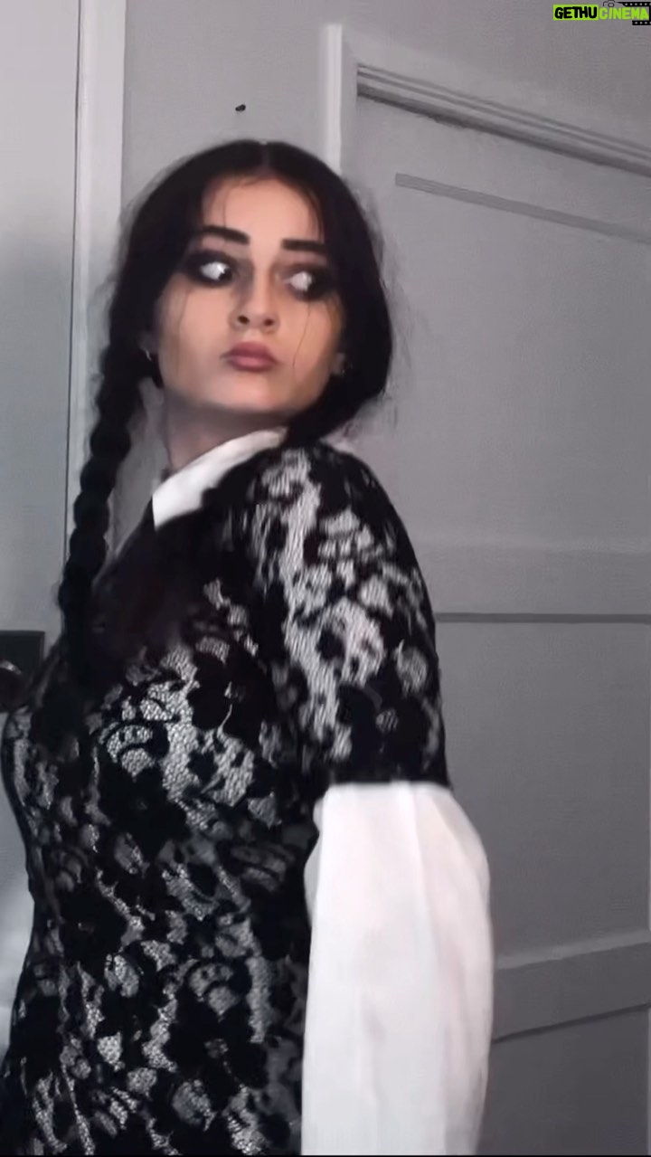 Sophie Fergi - 24.4K Likes - Wednesday Addams 🖤 ......................
#reelsinstagram #horrormovie #wednesday #wednesdayaddams #reels #reelsvideo #reelsviral
