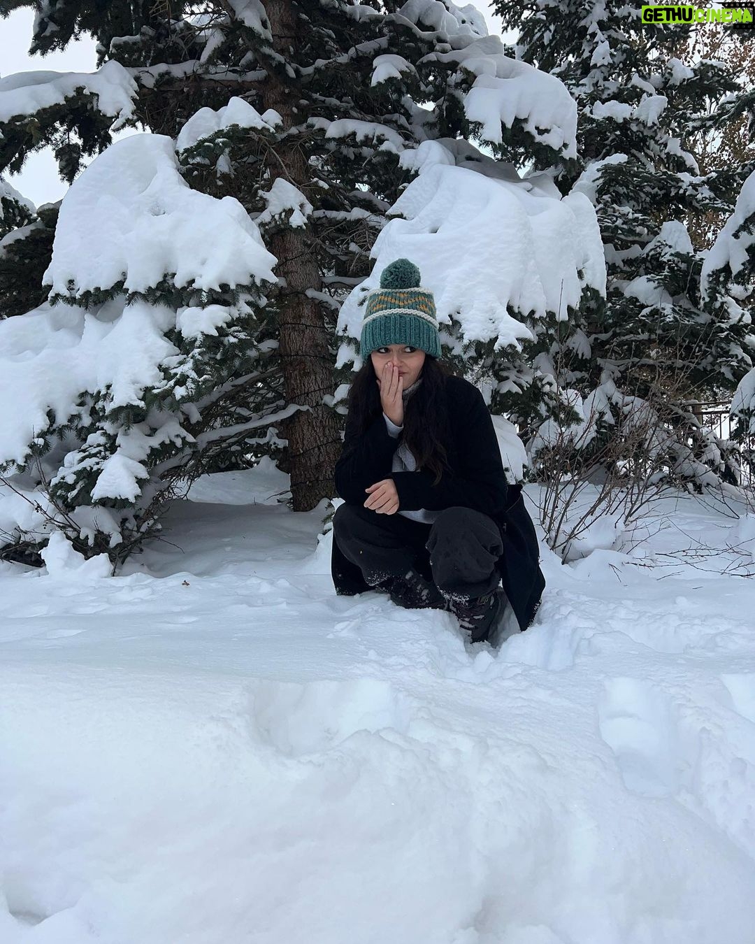 Sophie Fergi Instagram - Snow vibes ⛄️❤️🎄 Main St. Park City