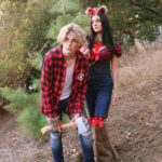 Sophie Fergi Instagram - The big bad wolf...😉🐺🪓 The Big Bad Wolf