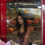 Sophie Fergi Instagram - Claw machine moment 🤭 Hollywood