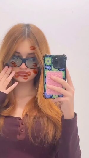 Sophie Fergi Instagram - SO CRAZY 😦 #reels #reelsinstagram #reelsinsta #reelsvideos #reelsviral #reelitfeelit @simonourianmd1 @just_heather_323