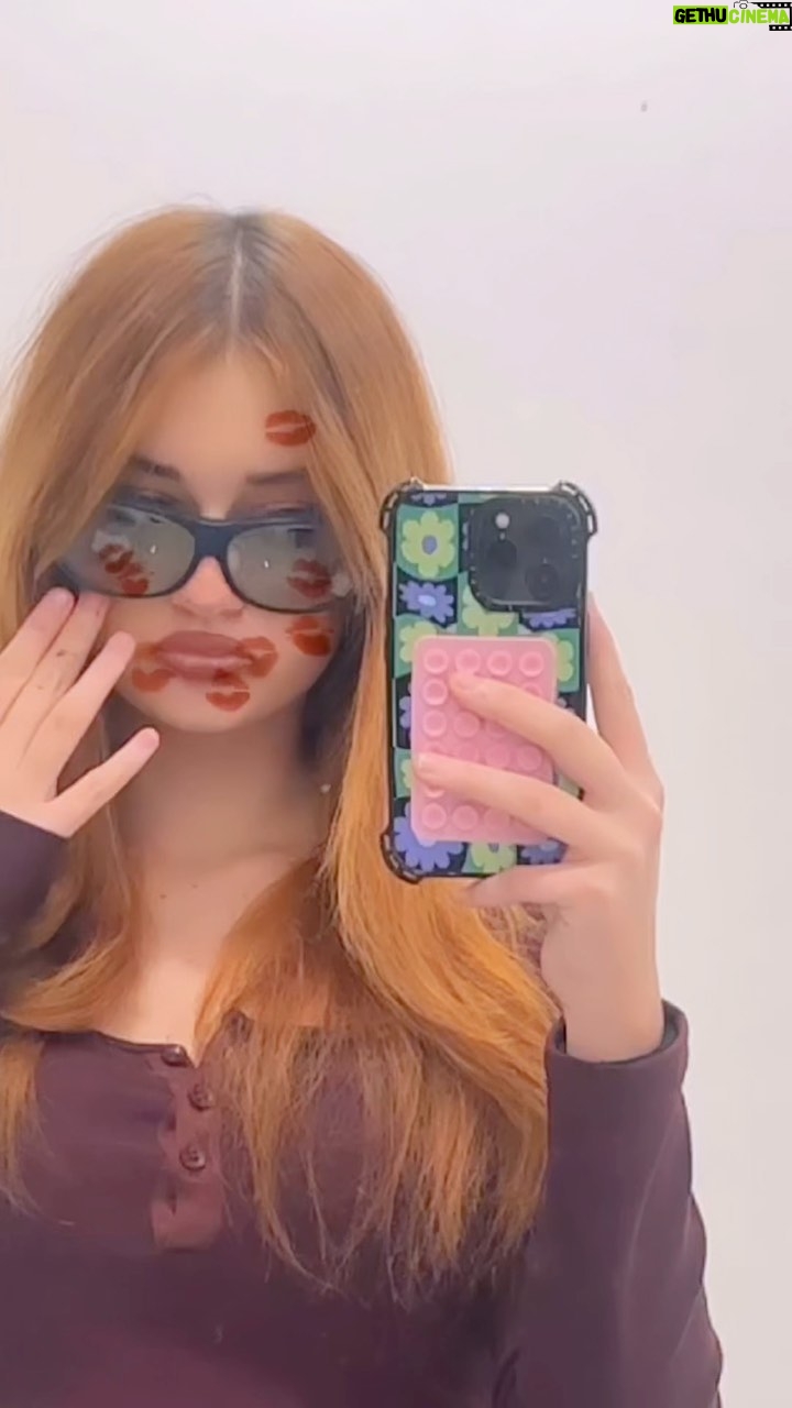 Sophie Fergi - 4.8K Likes - SO CRAZY 😦 #reels #reelsinstagram #reelsinsta #reelsvideos #reelsviral #reelitfeelit @simonourianmd1 @just_heather_323