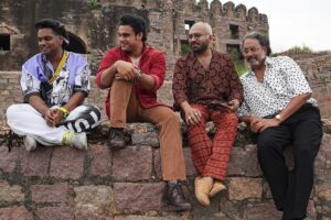 Soubin Shahir Instagram - David Padikkal and his entourage 😎 #Nadikar

Coming to the screen near you on 3rd May!

@official.godspeed @mythriofficial @thinkmusicofficial @jean.lal @samad_truth @truthglobalfilms @iamantojoseph @aanmegamedia @tovinothomas @soubinshahir @balu__varghese @sureshkrishna_5 @bhavzmenon