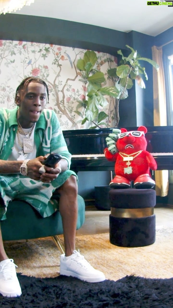 Soulja Boy Instagram - Soulja Boy x Sprayground commercial. Collab out now link in bio ‼️😎🔥