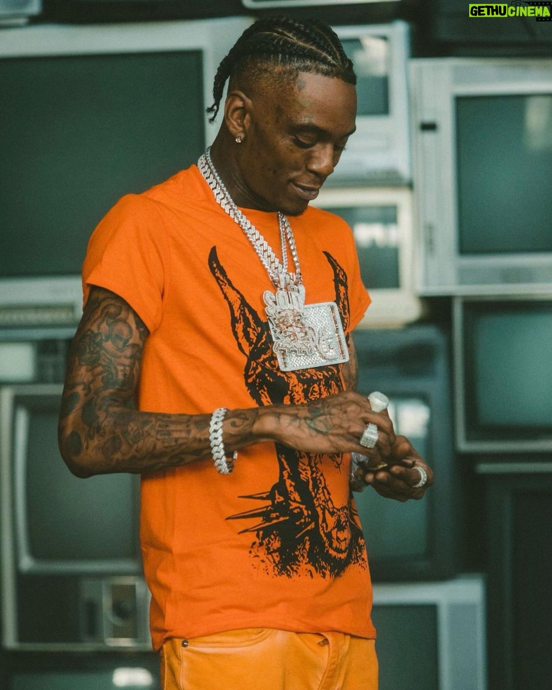 Soulja Boy Instagram - Bust it down music video / movie π₯ coming soon πππ₯Άπ₯Άπ₯π₯
