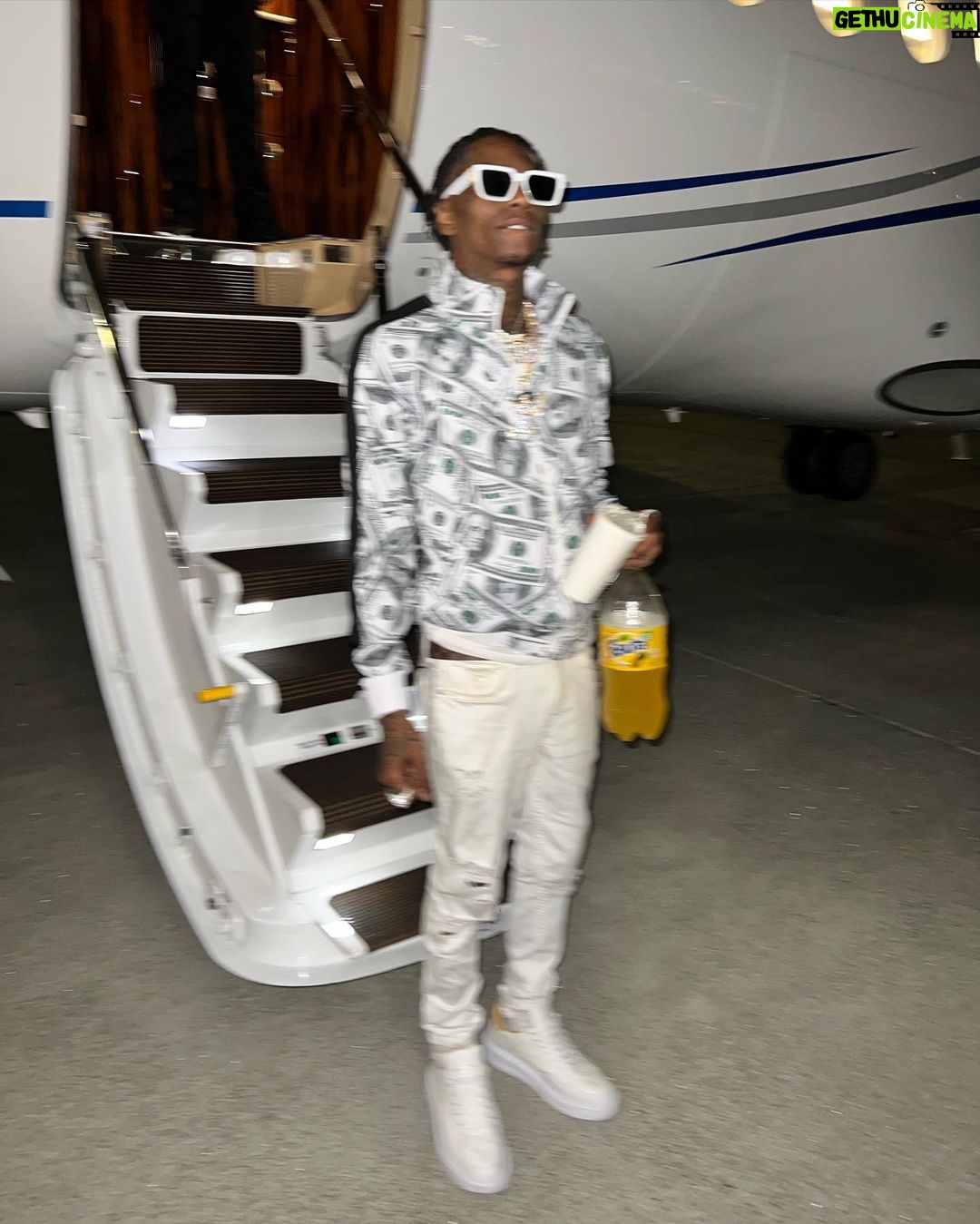 Soulja Boy Instagram - Work harder, say less 🤐 💰