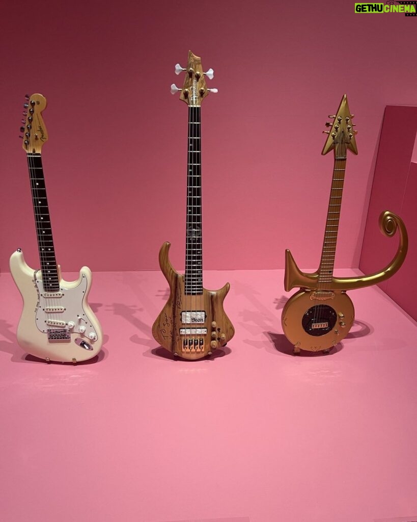 Spike Lee Instagram - Good Mawnin’. 3 Gems From My Exhibition At DA Brooklyn Museum-Left To Right. DAVID BYRNE (Signed To Me) GUITAR,VERDINE WHITE (Signed To Me) BASS And PRINCE (Not Signed🤓) GUITAR . This Show Goes Until February 11th,2024. Closed On Monday And Tuesday. CHECK IT OUT. 🙏🏾🙏🏾🙏🏾🙏🏾🙏🏾