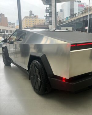Spike Lee Instagram - Yo Dammmmmmmmnmmmmmmmmmnnnnnn!!!Lo And Behold. Da New TESLA CYBERTRUCK. I Put My Reservation In 2 Years Ago  YA-DIG❓SHO-NUFF. And Dat’s Da SPACE SHIP ON 4 WHEELS-And Dat’s Da TRUTH,RUTH🔥🔥