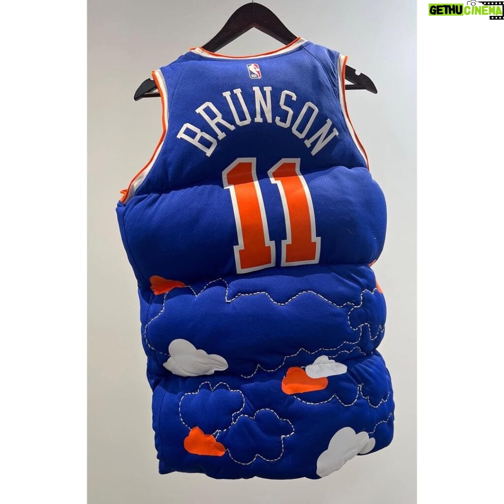 Spike Lee Instagram - Shout To Artist Jocelyn Hu For Designing This HYPED,DOPE JALEN BRUNSON NY KNICKS Jersey/Vest. I Will Be Rockin’ This Tonight Courtside (Where Else😂) At Da Garden Debut Of Sensation VICTOR WEMBANYAMA.HISTORIC NIGHT At Da Worlds’ Most Famous Arena. ORANGE AND BLUE SKIES🏀🏀🏀