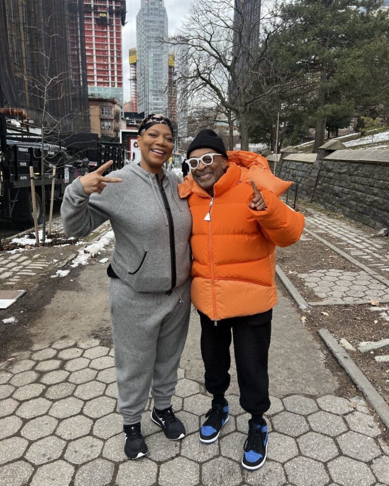 Spike Lee Instagram - BLACK HIS/HERSTORY. Good Mawnin’ Yesterday DA QUEEN Visited Fort Greene,Brookylyn. Queen Latifah Was Filming A Episode Of Her Series “EQUALIZER” ALL HAIL @queenlatifah💜🙏🏾💜🙏🏾💜🙏🏾