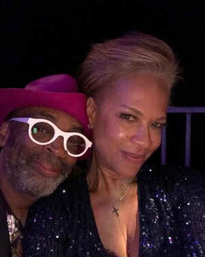 Spike Lee Instagram - 30 Years Ago Today. Thank You TONYA And JESUS🙏🏾💜🙏🏾💜🙏🏾💜🙏🏾🙏🏾💜🙏🏾💜YA-DIG❓SHO-NUFF And Dats Da” STEVIE WONDER Sang-RIBBON IN THE SKY,Truth,Ruth👏🏾👏🏾👏🏾👏🏾👏🏾👏🏾👏🏾👏🏾👏🏾👏🏾🙃