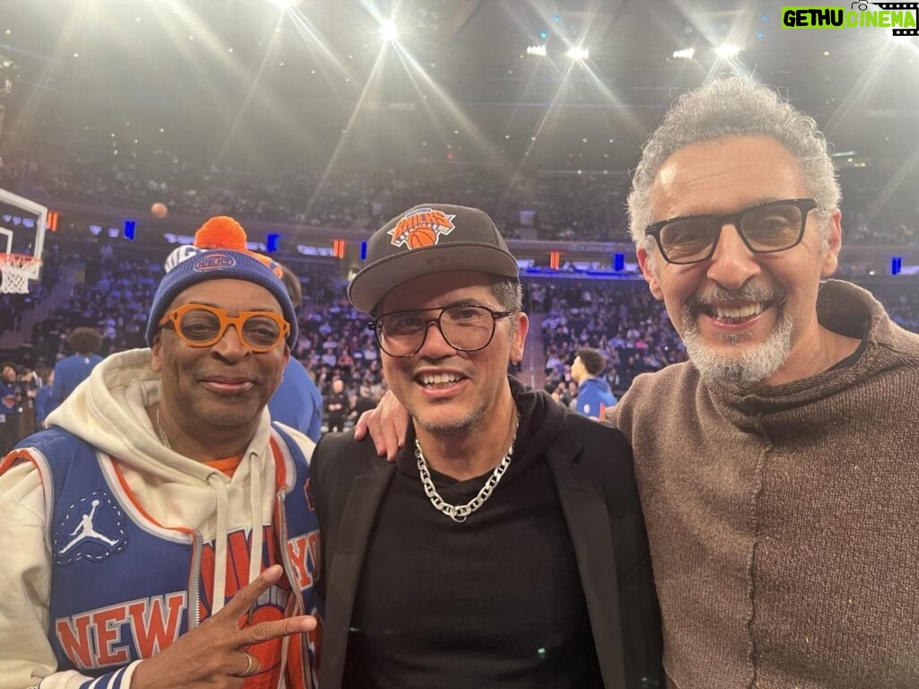 Spike Lee Instagram - Last Night Wuz A Great Reunion With My Brothers JOHN TURTURRO And JOHN LEGUIZAMO. We Watched From Courtside In Da Worlds Most Famous Arena-DA GARDEN,As Our NEW YORK KNICKS Crushed The World Champion Denver Nuggets. ORANGE AND BLUE SKIES. YA-DIG❓SHO-NUFF.HOT 🔥🏀🔥🏀🔥🏀🔥🏀🔥🏀🔥🏀🔥🏀🔥🏀
