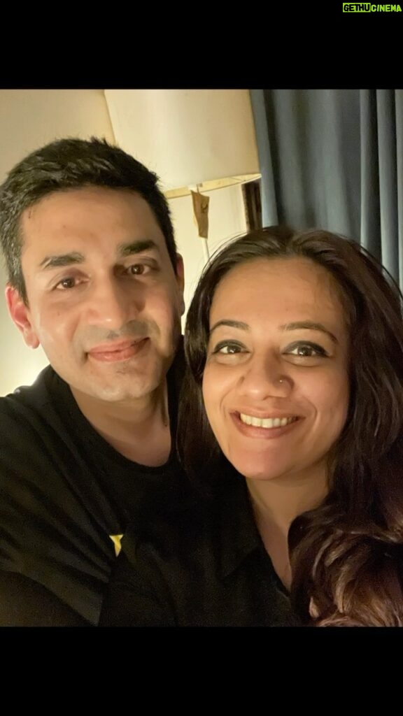 Spruha Joshi Instagram - Happy birthday partner. I know it’s not easy to put up with me. But the friendship thrives.. 🤗♥ I wish you all the good things in life.