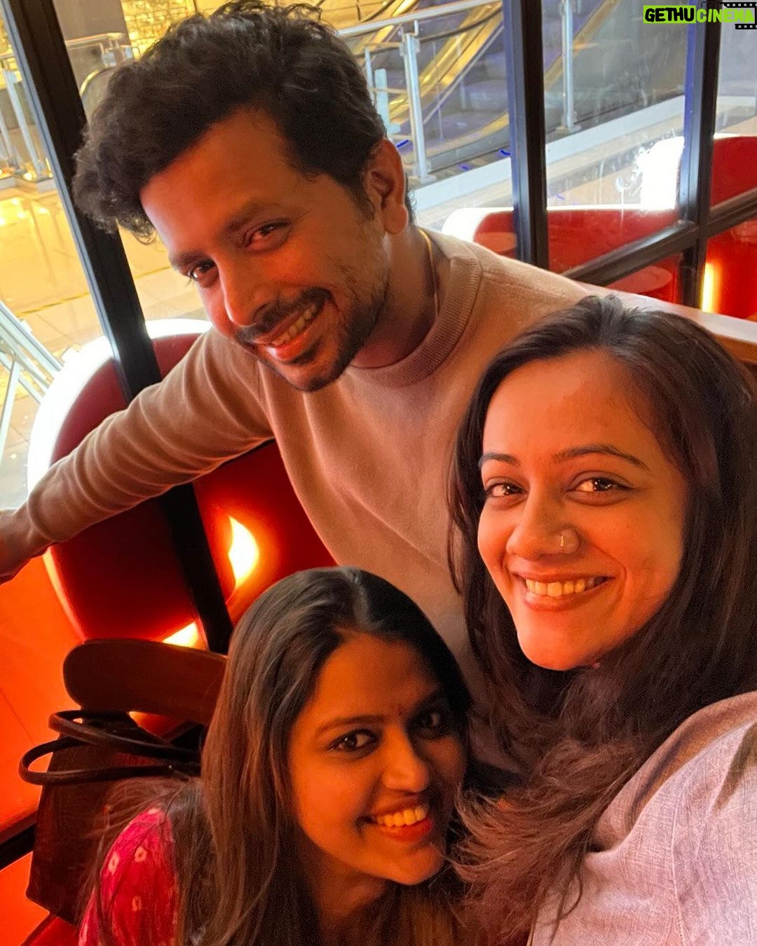 Spruha Joshi Instagram - January photo dump ✨🤩 #2024 #sofarsogood #greatful