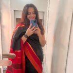 Spruha Joshi Instagram - सर्वांना मकरसंक्रांतीच्या हार्दिक शुभेच्छा! 🌸 @vinay.cheulkar @gandhar_jog_ @prathamesh_laghate_adhikrut @mugdhabhagawan5 @divyeshb33 @amittillu @smrutigandhamarathi @divyeshb33 @hanumant_rawade_ @harshal_prasad_katdare @s_s_shirke @sanskrutiartsfestivalthane
