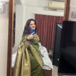Spruha Joshi Instagram - Couldn’t really choose one!😬 For the Gala dinner of the very first Doctor’s Olympics organised by the young doctors league association. 👩‍⚕️👨‍⚕️🩺 Also have no clue about the music just loved the vibe! 😎 The Residency Club