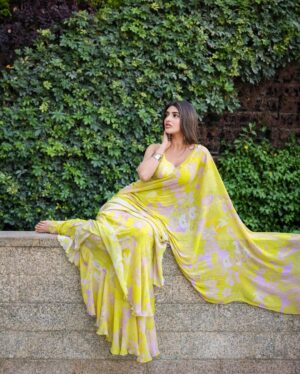 Sreeleela Instagram - Bathing in sunlight 
Blooming like a sunflower 🌻 
.
.
.
.
.
.
.
Styled by @rashmitathapa
Wearing @ankitadharman
Shot by @pranav.foto