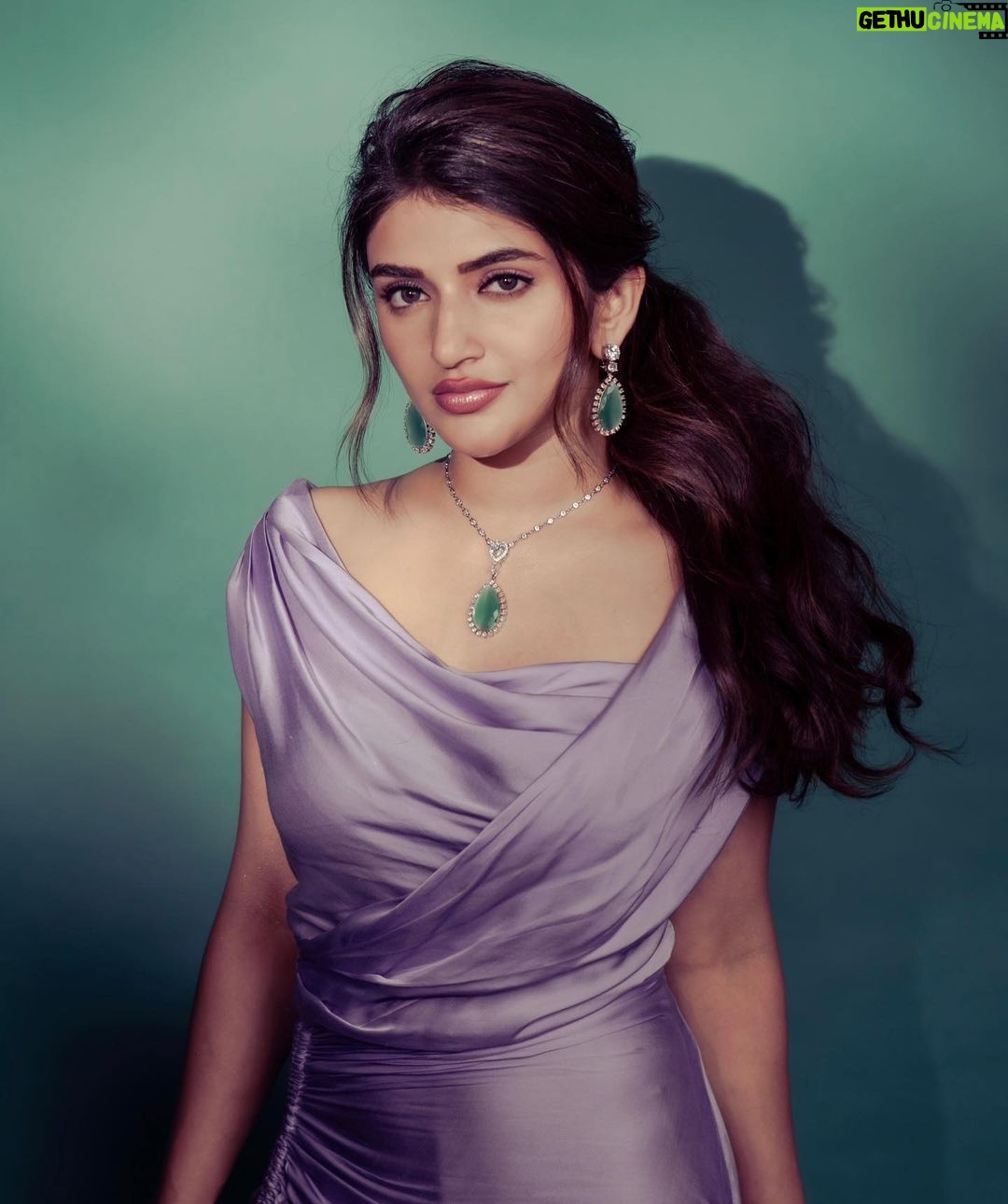 Sreeleela Instagram - Lilac dreams and lavender schemes…. . . . . . . . . . . . Styled by @rashmitathapa Styling team @tedhimedhi Wearing @arokaofficial Shot by @puchi.photography Jewellery @petalsbyswathi