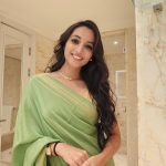 Srinidhi Ramesh Shetty Instagram - It started with matrimony picture poses & then I totally lost it 🤭😅🤷🏻‍♀️ Always that happy lil girl who's extra happy when it's a saree day 🫶🏻
