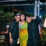 Sriti Jha Instagram - As an ally I thought my job is only to listen and learn -tum logo ne to maze hi Kara diye My days days at @thegaygazebombay desi pride weekender were full of love Kajra, gajra and mujra!! Thank you @chuchu_da_murabba @winniechopra for itnaaa saara pyaar❤️❤️❤️. Pictures by @preciselypicturesque