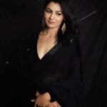 Sriti Jha Instagram - Safely sequinned by @stylebysaachivj Outfit: @tarabhuyancouture Stylist: @stylebysaachivj Team: @sanzimehta777 @styledbynikinagda Photographer: @the_pixeleyes
