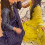 Sriti Jha Instagram - Masti on sets.. relations work differently at times …😅 @itisriti @arjitaneja Thanks @mohinisapnani for cute bts shots Watch Kaise Mujhe Tum Mil Gaye daily on ZeeTv 10 pm #sritijha #arjitaneja #bts #zeetv #kishorishahane #instagood #instagram #trending #brand #collab #branding #collaboration #kaisemujhetummilgayi #kaisemujhetummilgaye #onset #trending