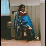 Sriti Jha Instagram – चिपक रहा है बदन पर लहू से पैराहन 
हमारे जैब को अब हाजत-ए-रफ़ू क्या है 

– Ghalib