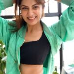 Sriti Jha Instagram - Celebrity Transformation Alert! The stunning @itisriti is setting a bold style statement with her brand-new hair color and haircut. Her hair has transformed into a chic, edgy masterpiece, reflecting her fearless spirit and evolving fashion sense. #FHHCSpotlight #FlorianHurel #Sriti #SritiJha #hairtransformation FlorianHairMagic #Walkeshwar #MumbaiGlam #BeautyArtistry #BoutiqueSalon #luxurysalon #FlorianHurelHairCouture #HairTransformation #HairCouture