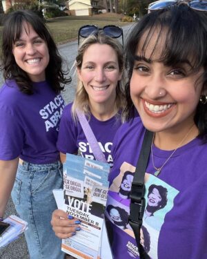 Stacey Abrams Instagram - To every volunteer who joined #TeamAbrams this weekend to get out the vote, know that I am grateful for your work and I’m honored to be in this fight with you and for you. 
 
When I think about our campaign and what it means to the people of Georgia, I think about the diversity, the resiliency and the character that every single one of you has brought to our team. You are leaders, caretakers, dreamers and believers. You have faith that more is possible and you carry that belief with you to every door you knock, every text you send and every phone call you make. Whether it was your first time volunteering, or your 4th year getting involved, your boundless energy and unyielding joy inspire me everyday. 
 
I know Georgians are inspired because of you, too. I’ve heard stories about how you go the extra mile to make sure folks know about their right to vote, about how my plan for Georgia will change and lift up lives. And when you encounter someone who’s on the verge of losing hope because of unfulfilled promises and distrust of the past, you become their reason to have hope and to vote again. 
 
I’m proud to get to work every day alongside joyful warriors like you who never let up even when others have written us off. This campaign is possible because of you. We have one more day to show Georgians that a better future is within our reach. So let’s do this together, and this time, let’s get it done. Join us: staceyabrams.com/volunteer
