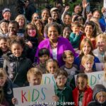 Stacey Abrams Instagram - I enjoyed meeting so many kids and families on day 1 of the “Let’s Get It Done” bus tour. Let’s keep up the energy and see you soon today at College Square Plaza in Athens, and Conyers with other statewide Democratic candidates. Check out more events at the link in bio.
