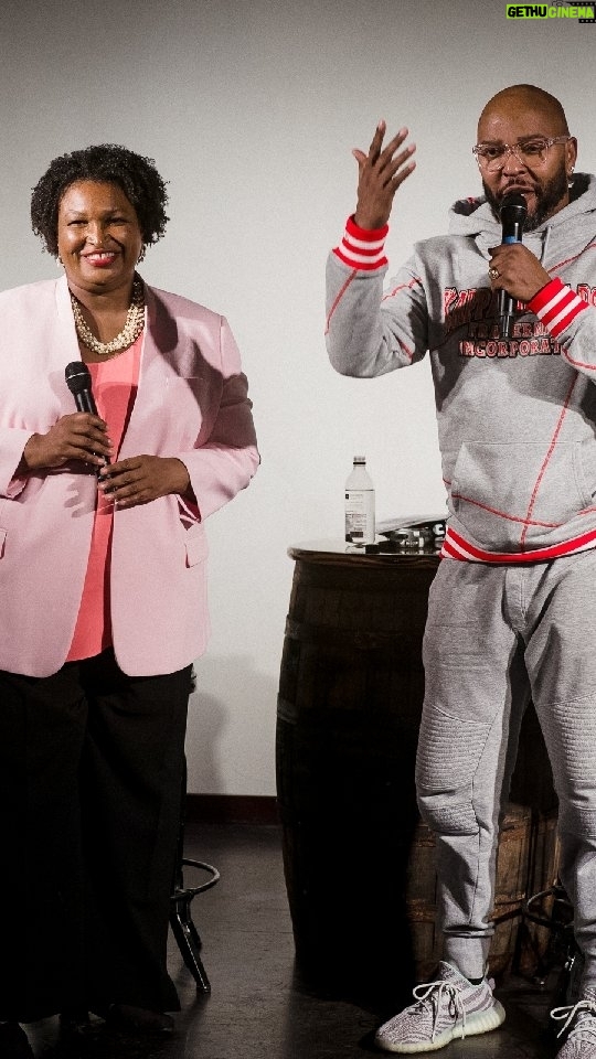 Stacey Abrams Instagram - Thank you to the Divine 9 for always showing up and being loud about voting. Make sure to rally this Saturday morning for our unified Day of Action across the state! staceyabrams.com/D9action #ΑΦΑ #ΑΚΑ #ΚΑΨ #ΩΨΦ #ΔΣΘ #ΦΒΣ #ΖΦΒ #ΣΓΡ #ΙΦΘ Atlanta, Georgia