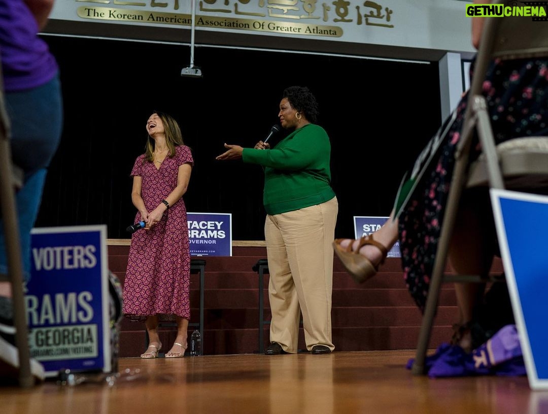 Stacey Abrams Instagram - Yesterday’s rally with the AAPI community shows the incredible diversity of our coalition and this state. We are ready for a more prosperous and inclusive Georgia. Thanks to Rep. @beeforgeorgia and the many AAPI candidates who joined us for breaking barriers and proving how much representation matters. Early voting starts Oct. 17. Let's make history. Gwinnett County, Georgia