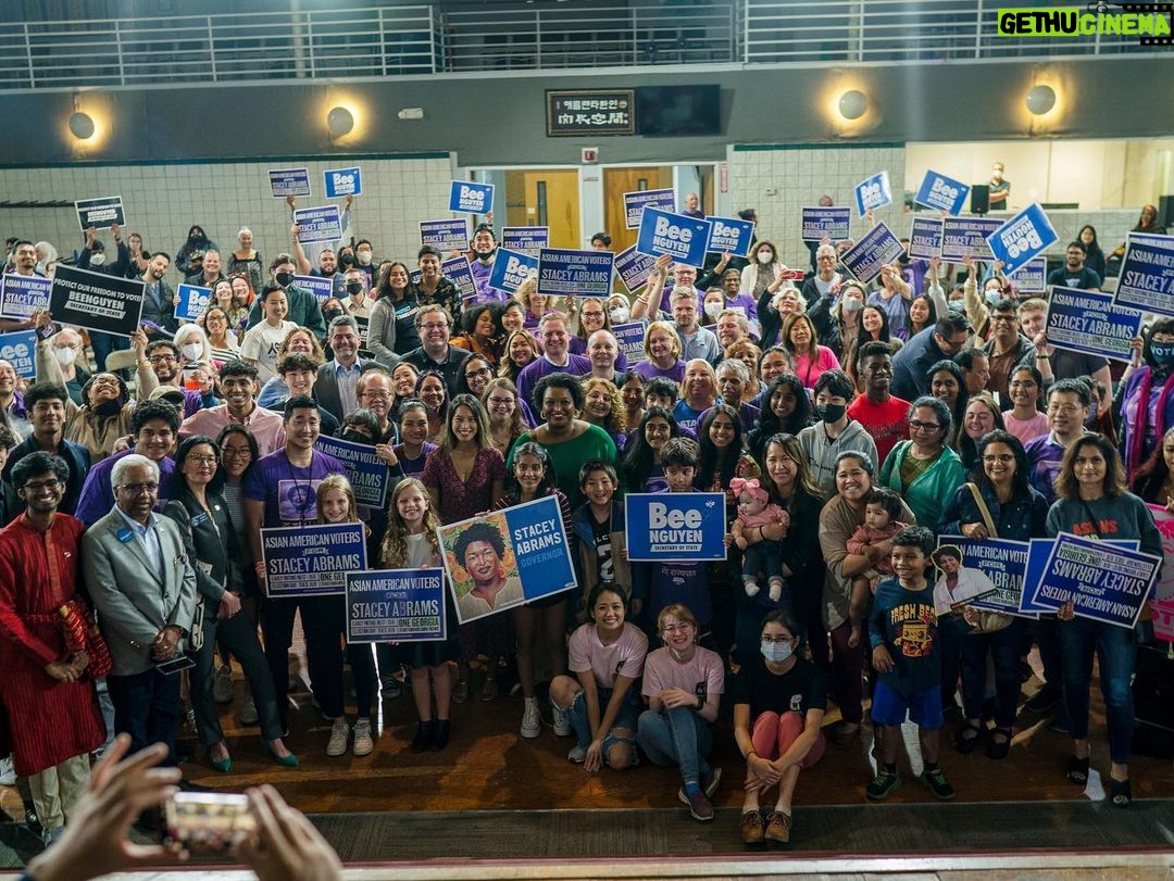 Stacey Abrams Instagram - Yesterday’s rally with the AAPI community shows the incredible diversity of our coalition and this state. We are ready for a more prosperous and inclusive Georgia. Thanks to Rep. @beeforgeorgia and the many AAPI candidates who joined us for breaking barriers and proving how much representation matters. Early voting starts Oct. 17. Let's make history. Gwinnett County, Georgia