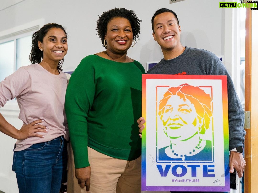 Stacey Abrams Instagram - Yesterday’s rally with the AAPI community shows the incredible diversity of our coalition and this state. We are ready for a more prosperous and inclusive Georgia. Thanks to Rep. @beeforgeorgia and the many AAPI candidates who joined us for breaking barriers and proving how much representation matters. Early voting starts Oct. 17. Let's make history. Gwinnett County, Georgia
