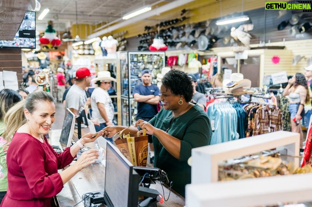 Stacey Abrams Instagram - Yesterday I had the pleasure of meeting many Latino business owners and talking with them about how my plans to support small businesses in Georgia will help them and their communities. As a small business owner, I know that the playing field is not level in Georgia currently — too many minority-owned businesses struggle to access capital. As governor, I will make sure Georgians can start and sustain their own businesses so that their children and families can access new opportunities and thrive.