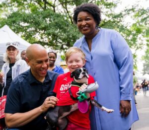 Stacey Abrams Instagram - I had a lovely morning spending time with my friend, Senator @corybooker. Thanks for coming to visit and bringing your selfie-taking skill with you to Georgia.