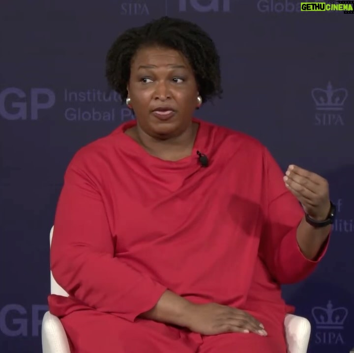 Stacey Abrams Instagram - This week has been a powerful reminder of the urgent need for gender equality. From jobs to justice, I joined w/incredible women from around the globe to kickoff #WomensHistoryMonth. Here’s a quick recap: 🔹Discussed solutions to pressing issues that impact women and their ability to thrive in the workforce with @ginaraimondo at @columbiaigp’s Women’s Initiative, led by visionaries Dean @yarhimilo and the indomitable @hillaryclinton. 🔹Shared stories and advice with remarkable entrepreneurs and authors who are paving the way for others - from the kitchen to the boardroom and beyond. #LevelUp. 🔹Designed innovative research projects w/students and faculty to achieve and advance digital equity for women and girls, here and abroad, to guarantee access to economic opportunity, safety & security and democracy. The persistent fight for gender equality is stubbornly necessary and a global imperative. Together, we’re shaping a more equitable world, inspired by the courage, creativity and resilience of women and girls everywhere.