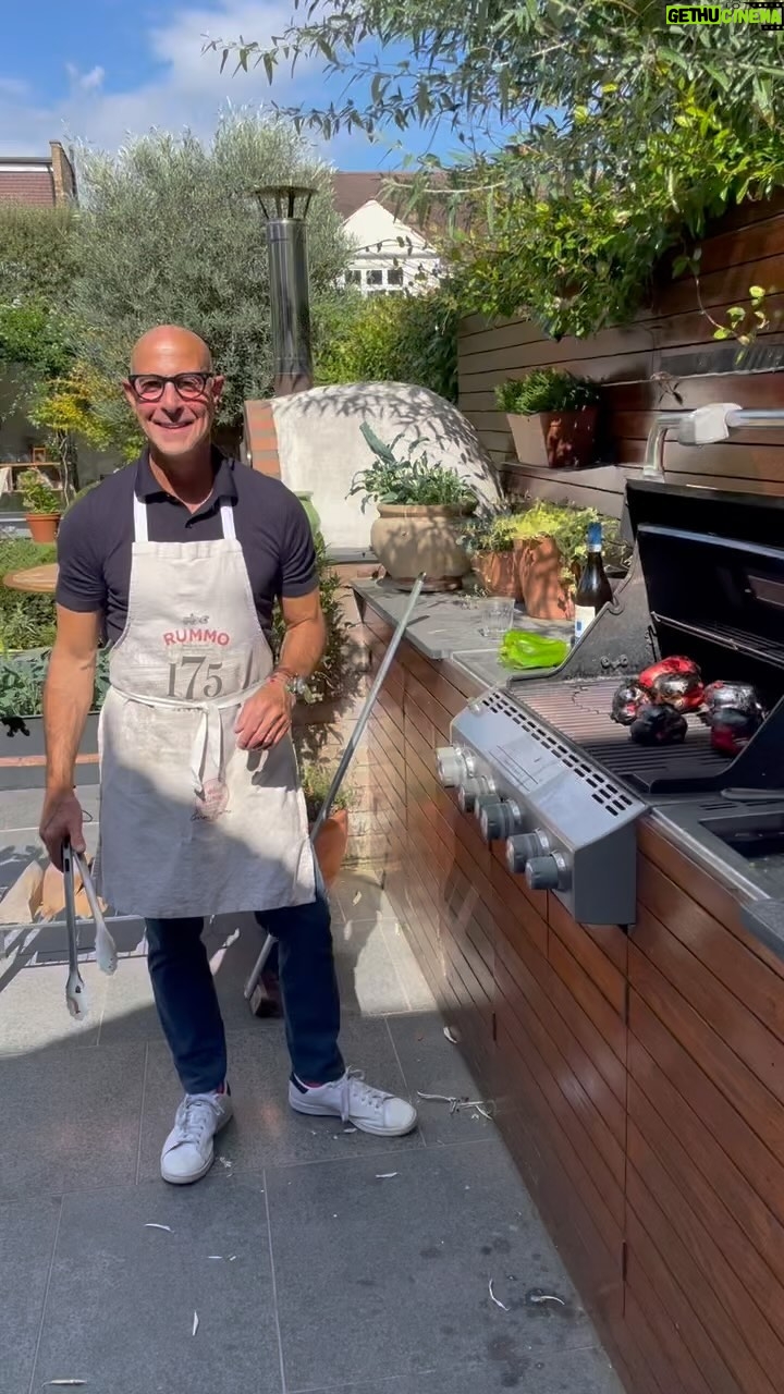 Stanley Tucci Instagram - Roasted peppers 🫑 one of my parents favourites! London, United Kingdom