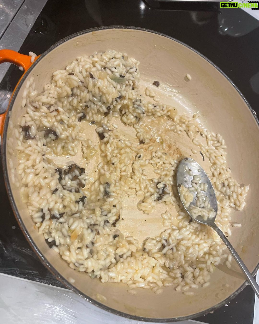 Stanley Tucci Instagram - Tonight: black truffle risotto. So simple. So delicious.