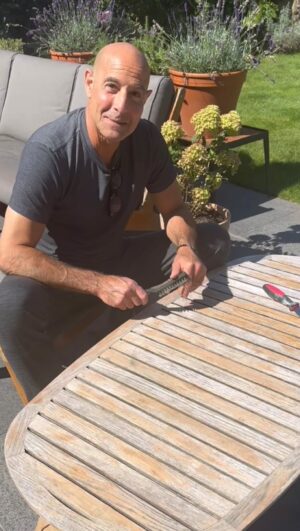 Stanley Tucci Instagram - Sunday afternoon.
