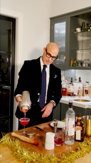 Stanley Tucci Instagram - (This video was made in accordance with the UK Government’s Covid 19 regulations in place at the time of filming. )⠀
⠀
• 3 tbsps pomegranate seeds⠀
• 25 ml Cointreau ⠀
• 50ml Vodka⠀
• 25 ml cranberry juice⠀
• 25ml pomegranate juice⠀
• Ice⠀
• Sugar ⠀
• 1 Sprig of Rosemary, 1 mint leaf and 1 raspberry for garnish⠀
⠀
#cocktails #christmascosmo #stanleytucci #vodka #cointreau #happyholidays
