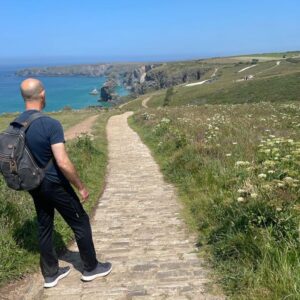 Stanley Tucci Instagram - A rare few days respite alone with @felicityblunt at @watergatebay where the sun was shining, the food (best Greek salad ever) was incredible and the rooms a delight. Could not have hoped for more. We walked the costal path and she did really well to keep up. (When keeping up means being 20 yards ahead the whole time). Very proud of her.